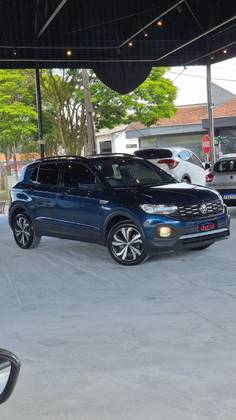 VOLKSWAGEN T-CROSS 1.0 200 TSI TOTAL FLEX COMFORTLINE AUTOMÁTICO VOLKSWAGEN T-CROSS 1.0 200 TSI TOTAL FLEX COMFORTLINE AUTOMÁTICO